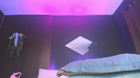 KYLE online show from May 8, 2:50 am