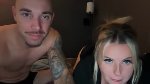kylealyssa97 online show from December 5, 3:48 am