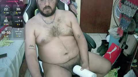 Snapshot of kyledonovvan chatting on October 29, 6:26 am Kyle online show from October 29, 6:26 am