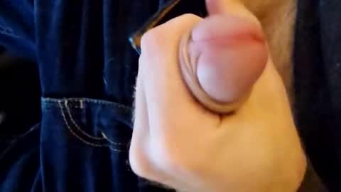 Snapshot of kylegifted chatting on November 12, 8:08 pm kylegifted online show from November 12, 8:08 pm