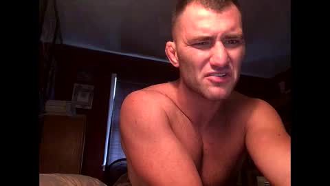 Snapshot of kylegotittt chatting on December 5, 2:55 pm Hotbody545 online show from December 5, 2:55 pm