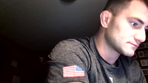 Snapshot of kylegotittt chatting on December 19, 5:29 am Hotbody545 online show from December 19, 5:29 am