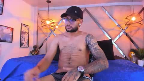 ---kylee--- online show from March 21, 2:05 am