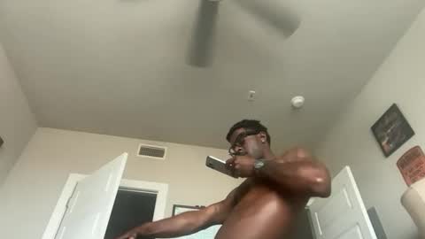 Snapshot of kylekickstand chatting on December 16, 7:30 pm Kyle Kickstand online show from December 16, 7:30 pm