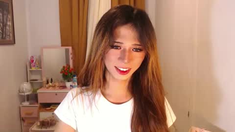 Snapshot of kylene17 chatting on November 22, 3:22 pm babyKylene online show from November 22, 3:22 pm