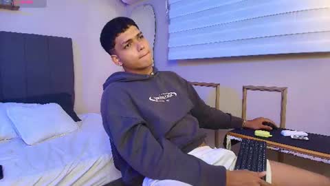 Kyliam online show from July 12, 12:34 am