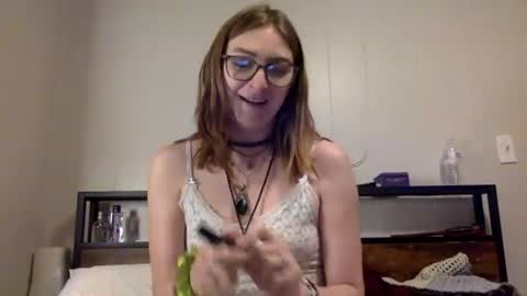 Kylianna online show from June 21, 1:30 am