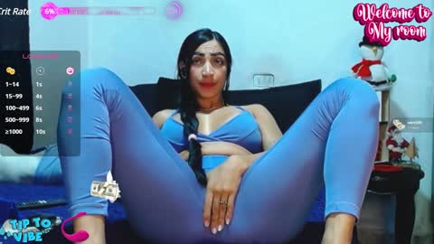 kylie online show from December 5, 8:33 pm