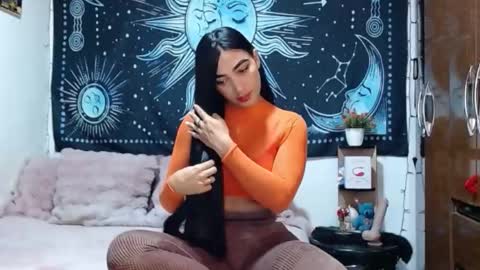 kylie online show from September 23, 11:30 pm