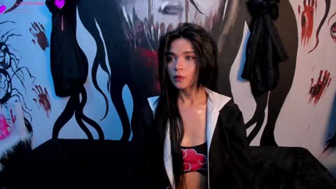 Snapshot of kylie_foxx1 chatting on December 4, 3:48 am submissive demon Please help me to reach 500 thumbs up online show from December 4, 3:48 am