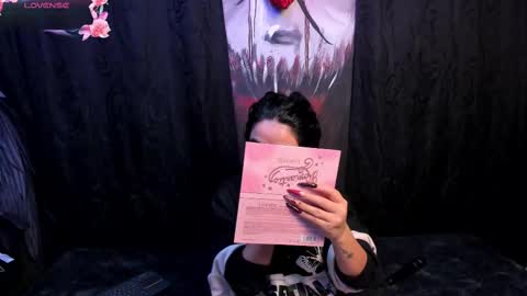 Snapshot of kylie_foxx1 chatting on September 26, 12:14 am submissive demon Please help me to reach 500 thumbs up online show from September 26, 12:14 am