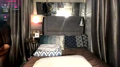 kylie online show from January 15, 9:24 am