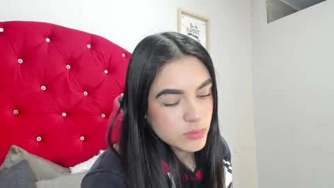 kylie_ls online show from February 17, 3:14 am