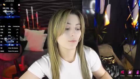 Kylie online show from March 13, 1:29 pm