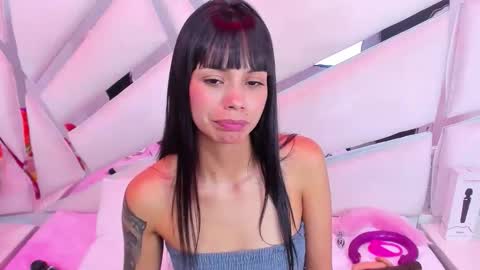 kylie online show from April 30, 3:02 am