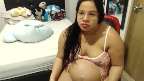 Instagram Kylie switch  followme  buy lovense here online show from October 28, 12:47 am