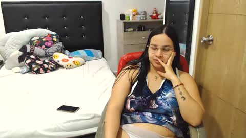 Instagram Kylie switch  followme  buy lovense here online show from June 11, 12:32 am