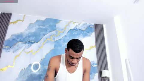 Snapshot of kylieandjhonny chatting on December 4, 8:28 pm Kaylie And Jhony online show from December 4, 8:28 pm