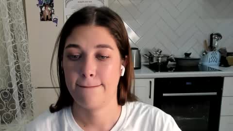 Din online show from November 22, 8:08 pm