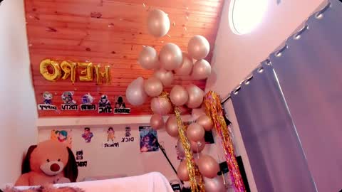 Snapshot of kyliekandy chatting on January 10, 11:54 am online show from January 10, 11:54 am