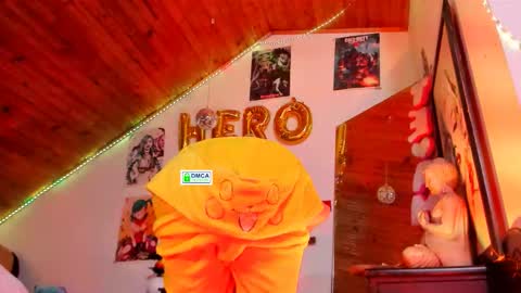 Snapshot of kyliekandy chatting on January 18, 1:09 am online show from January 18, 1:09 am