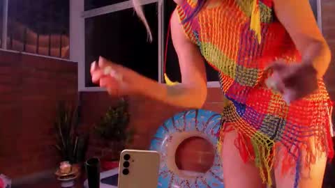 Snapshot of kyliekandy chatting on February 22, 11:36 pm online show from February 22, 11:36 pm