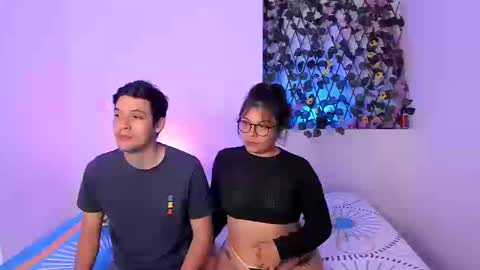 Snapshot of kylietimothee chatting on September 12, 5:57 pm kylietimothee online show from September 12, 5:57 pm