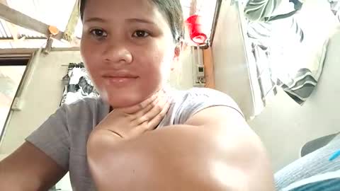 kylie online show from October 8, 1:47 am