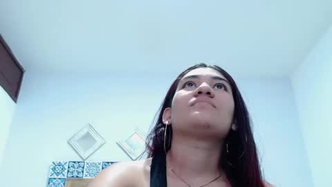 Snapshot of kyliiebaker chatting on March 9, 1:48 pm Kylie online show from March 9, 1:48 pm