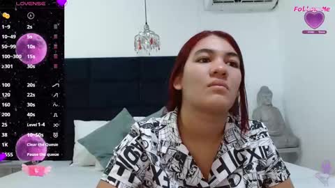 Snapshot of kyliiebaker chatting on September 15, 9:42 am Kylie online show from September 15, 9:42 am