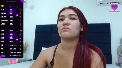 Snapshot of kyliiebaker chatting on September 22, 11:23 am Kylie online show from September 22, 11:23 am