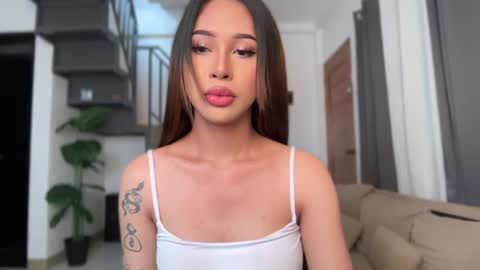Snapshot of kyll_collins chatting on June 17, 12:46 am kyll_collins online show from June 17, 12:46 am