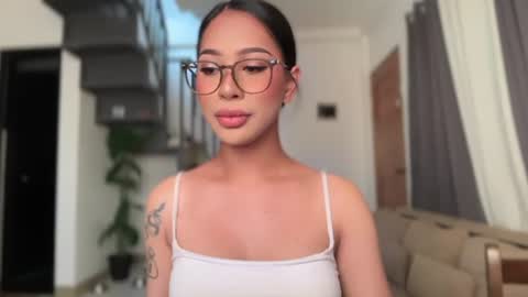 Snapshot of kyll_collins chatting on July 21, 1:08 am kyll_collins online show from July 21, 1:08 am