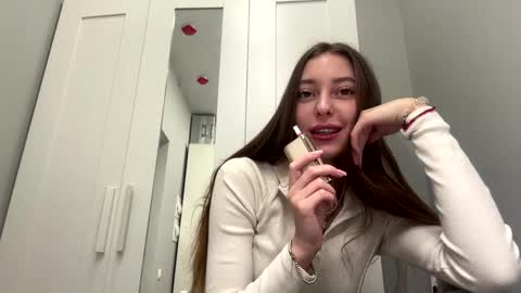 Selena online show from March 2, 2:03 am