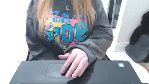 Snapshot of kymchi chatting on November 21, 10:19 pm Check Out My NSFW OnlyFans Link On Bio online show from November 21, 10:19 pm