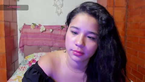 Snapshot of kyomi_beth chatting on January 15, 12:25 pm kyomi online show from January 15, 12:25 pm