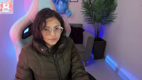 Snapshot of kyomi_chang chatting on March 11, 12:17 pm Kyomi online show from March 11, 12:17 pm