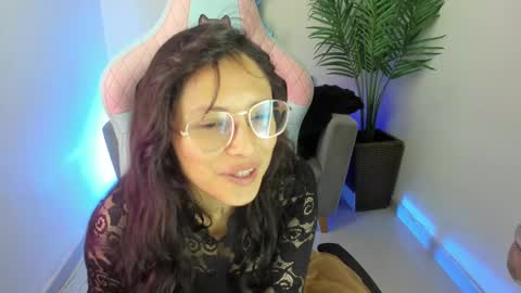 Snapshot of kyomi_chang chatting on March 12, 1:08 pm Kyomi online show from March 12, 1:08 pm