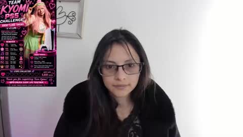 Kyomi online show from August 3, 1:05 pm