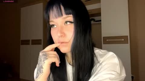 Eva online show from October 27, 7:34 am