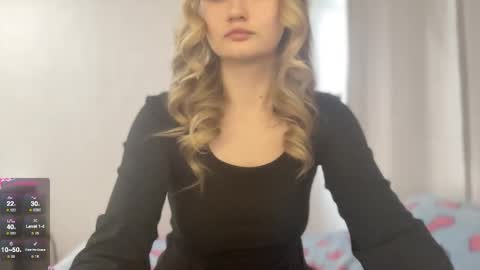 Snapshot of kyttilovelly chatting on March 8, 12:31 pm Amanda online show from March 8, 12:31 pm