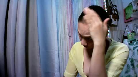 Snapshot of kyutshyne chatting on January 27, 1:05 am kyutshyne online show from January 27, 1:05 am