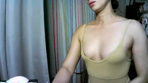 Snapshot of kyutshyne chatting on February 22, 7:14 pm kyutshyne online show from February 22, 7:14 pm