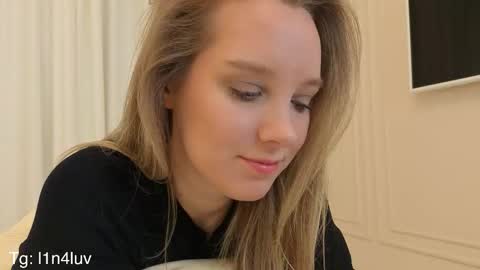 lina online show from December 16, 9:31 pm