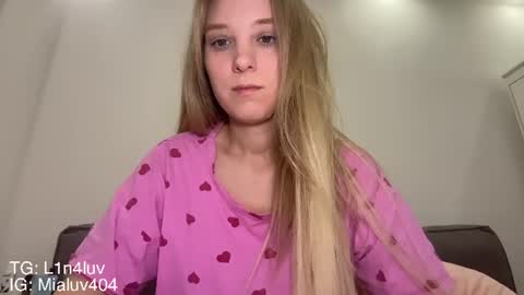 lina online show from July 10, 6:54 pm