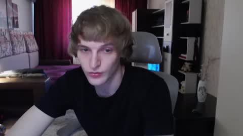 l1onkennedy online show from March 14, 12:32 pm