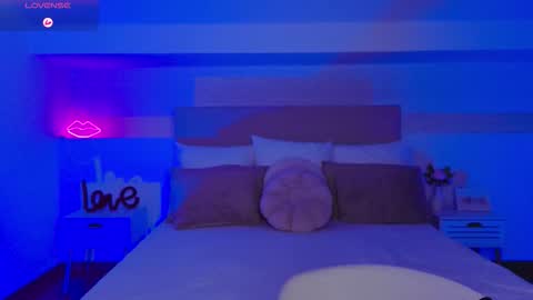 Margo  online show from November 15, 9:43 pm