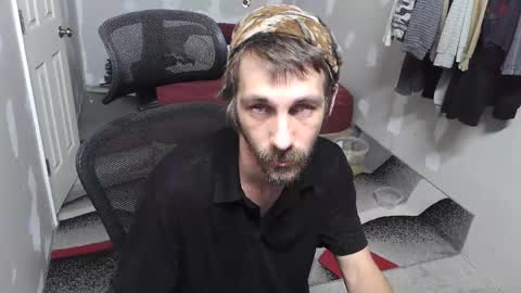 Snapshot of l1v1nth3dr3am chatting on November 15, 5:09 pm l1v1nth3dr3am online show from November 15, 5:09 pm