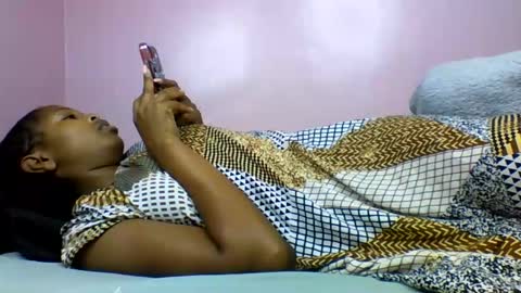 crazy creamer  online show from March 15, 6:14 pm