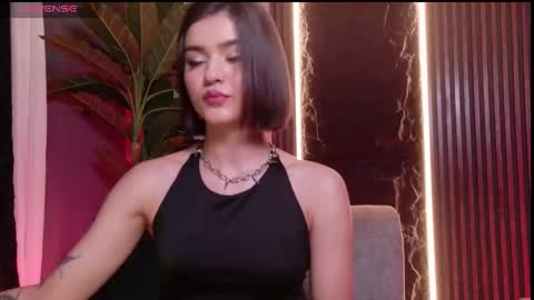 Snapshot of la_diabla_111_ chatting on October 30, 7:47 pm Karime online show from October 30, 7:47 pm